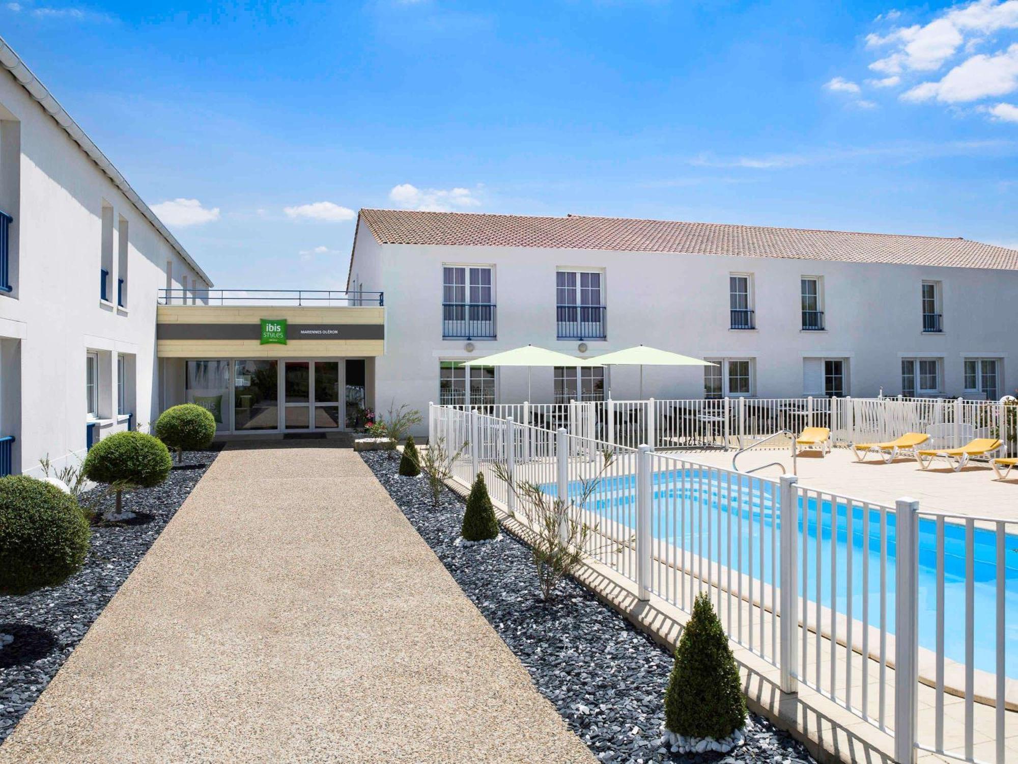 Ibis Styles Marennes D'Oleron Hotell Exteriör bild