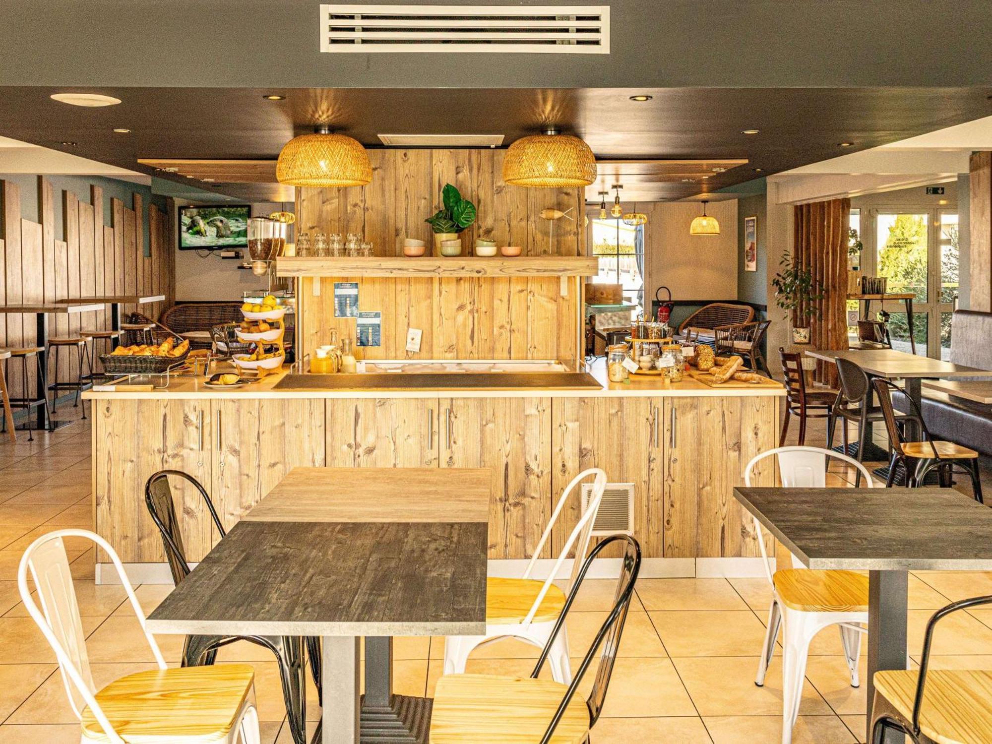 Ibis Styles Marennes D'Oleron Hotell Exteriör bild